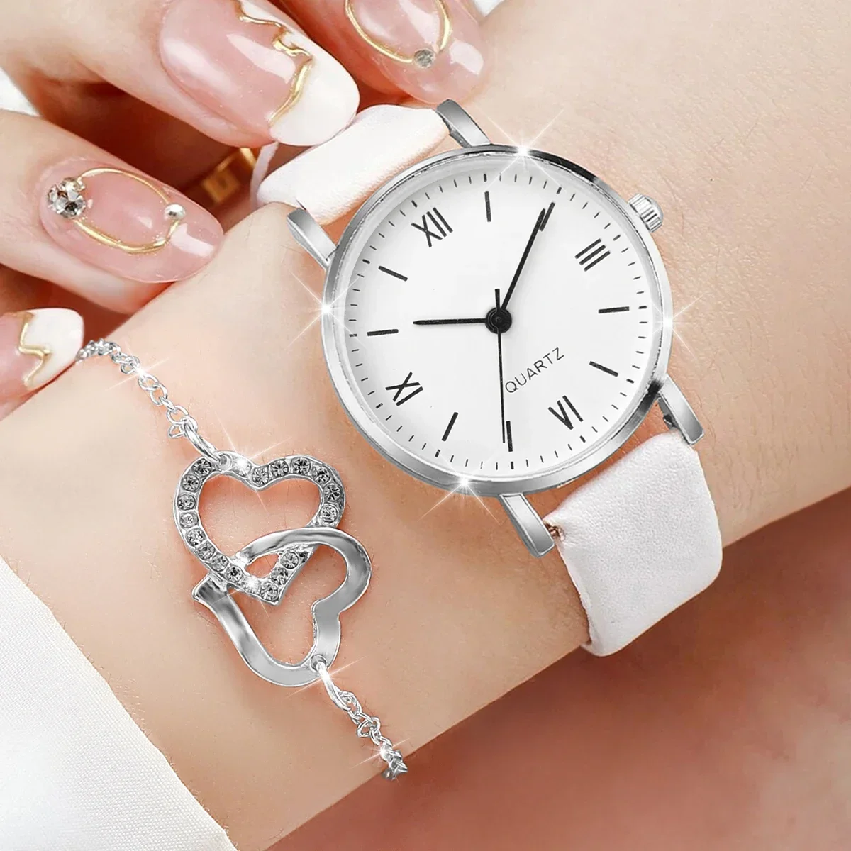 6 Pçs/set Relógio Feminino Moda Roma Dial Pulseira de Couro Relógios de Quartzo Conjunto de Jóias de Coração (Sem Caixa)