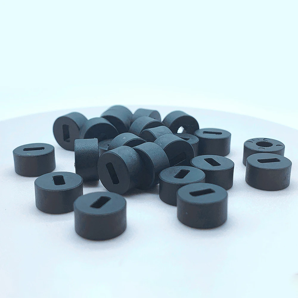 CUT model servo coupling
