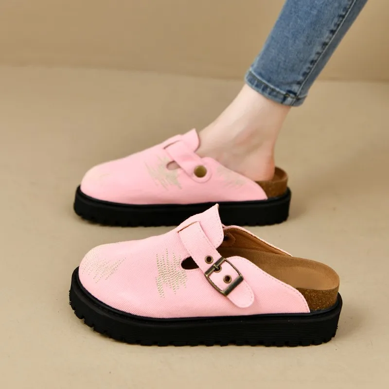 

2024 New Women's Sandals Slippers Fashion Street Shoes Flat Bottom Baotou Buckle Strap Beach Sandals