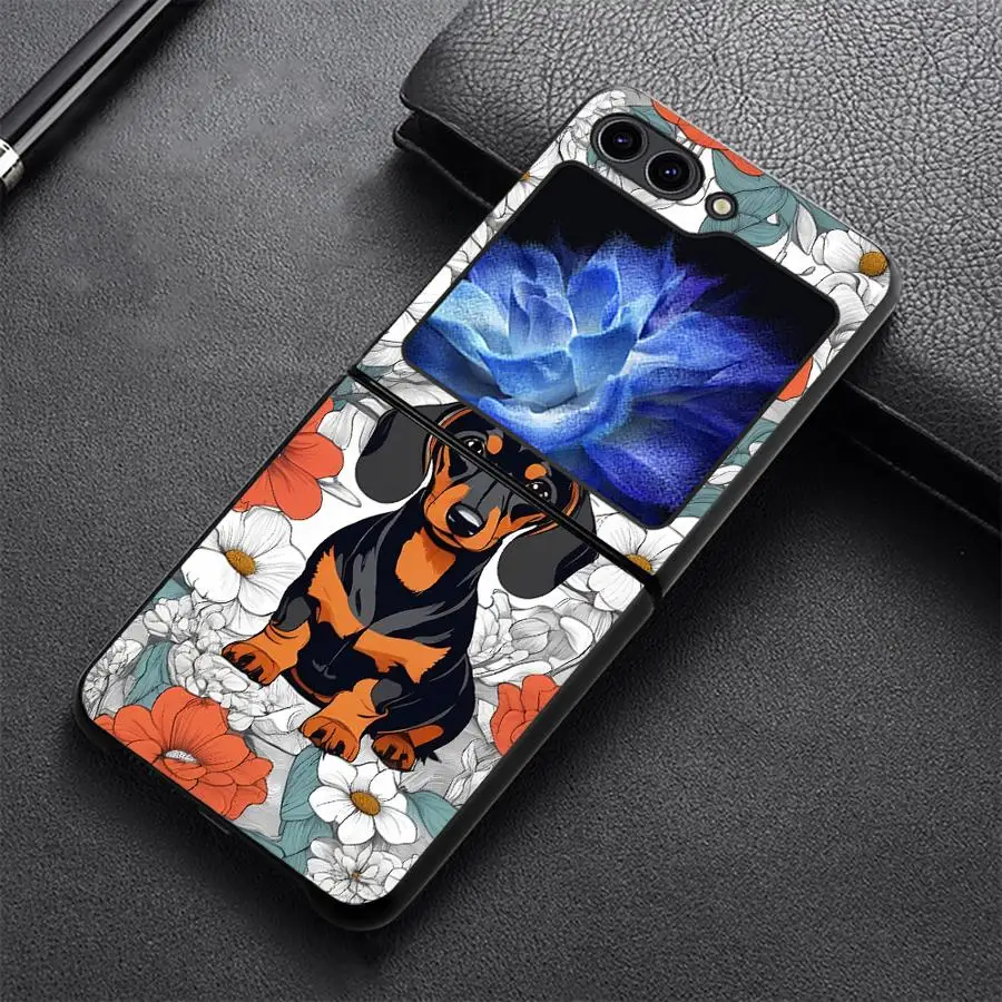 Phone Shell Funda Case for Samsung Galaxy Z Flip 8 Flip5 Flip7 FE Z Flip 7 6 5 4 3 Flip6 Flip3 Flip4 Cartoon Printed Dog