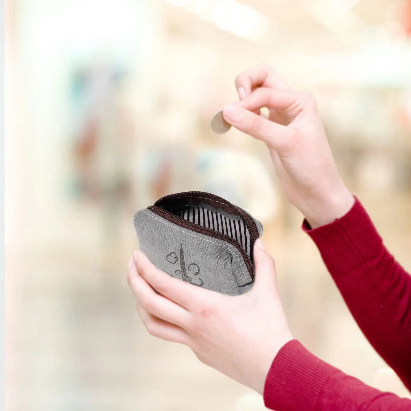 

Retro Canvas Coin Purse Small Mini Zip Wallet Vintage Money Bag Holder for Coins Keys Cosmetics Travel Gift Eiffel Tower