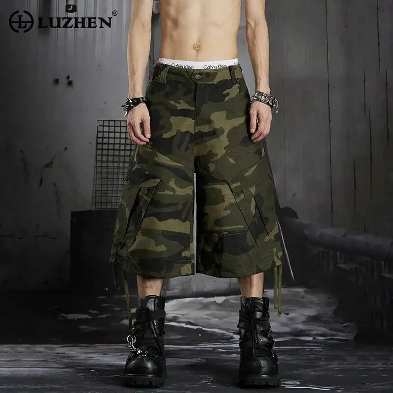 LUZHEN 2026 Summer New Camouflage Printed Loose Straight Cropped Trousers Men's Stylish Multi Pockets Cargo Casual Shorts JY7617