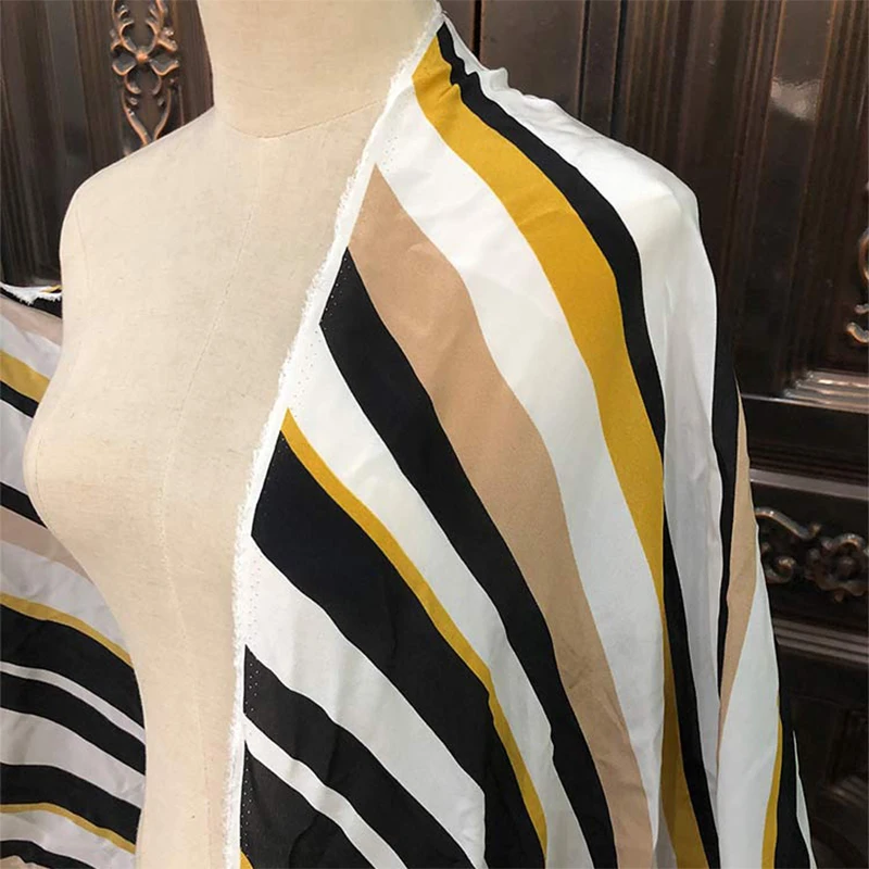 1 meter 100% Mulberry Silk 14 momme Crepe Silk Fabric Slanted Striped Printed 114cm 44