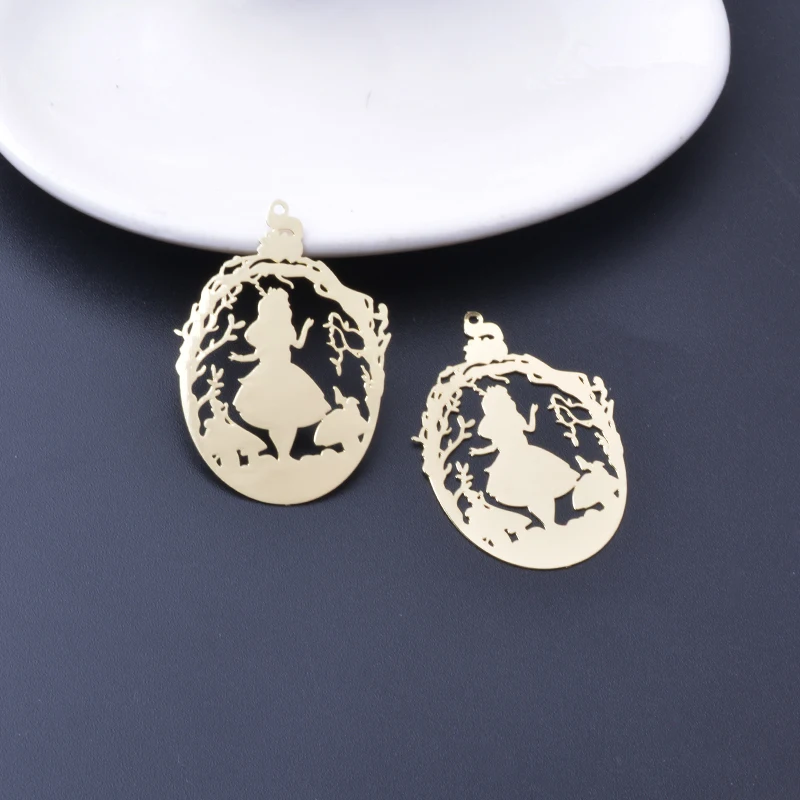 30 Stück AB7630 40*28,5mm Messing Alice Anhänger Pilz Eichhörnchen Blätter Mädchen Oval Anhänger DIY Schmuck Ohrring Zubehör – Detail 11