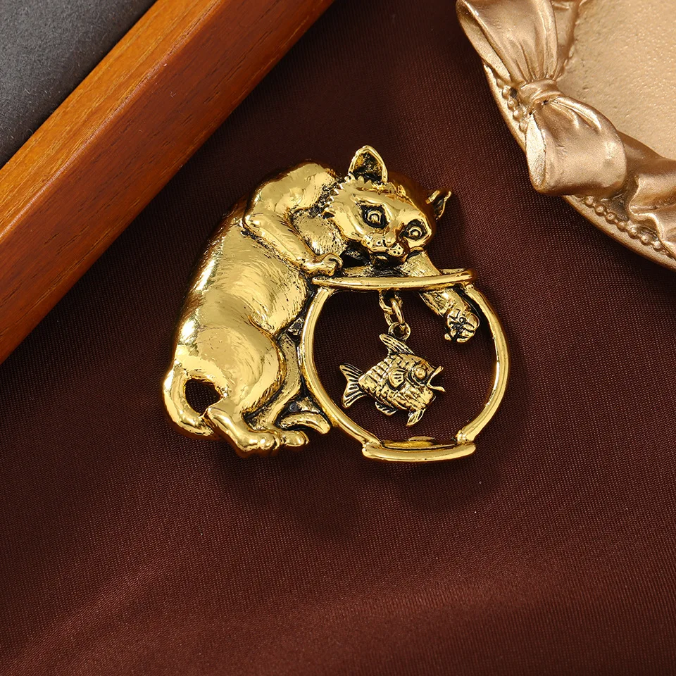 SHMIK Women Men Vintage Metal Cat Fish Tank Brooches Pin Baroque Retro Unisex Elegant Kitten Suit Clothing Badges Corsages