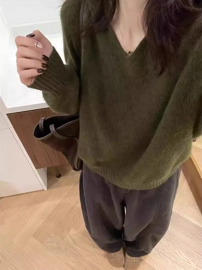 

Модный вязаный базовый топ для женщин, повседневный, с длинным рукавом, отложным воротником, универсальный, для весны, осени и зимы.