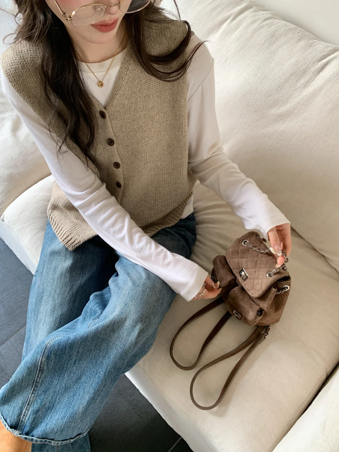 유럽 스타일 루즈 니트 브이넥 스웨터 베스트 여성용 가을 겨울 신상 패션 싱글 버튼 클로저 레이어링 탑