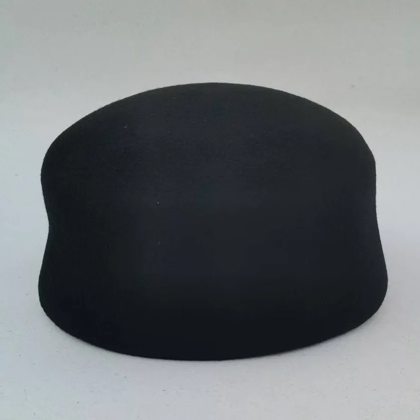 2026 British Style Vintage Pure Wool Pillbox Box Women Plain Ivory Black Wool Warm Winter Beret Cap Hat Street Gorras Para Mujer