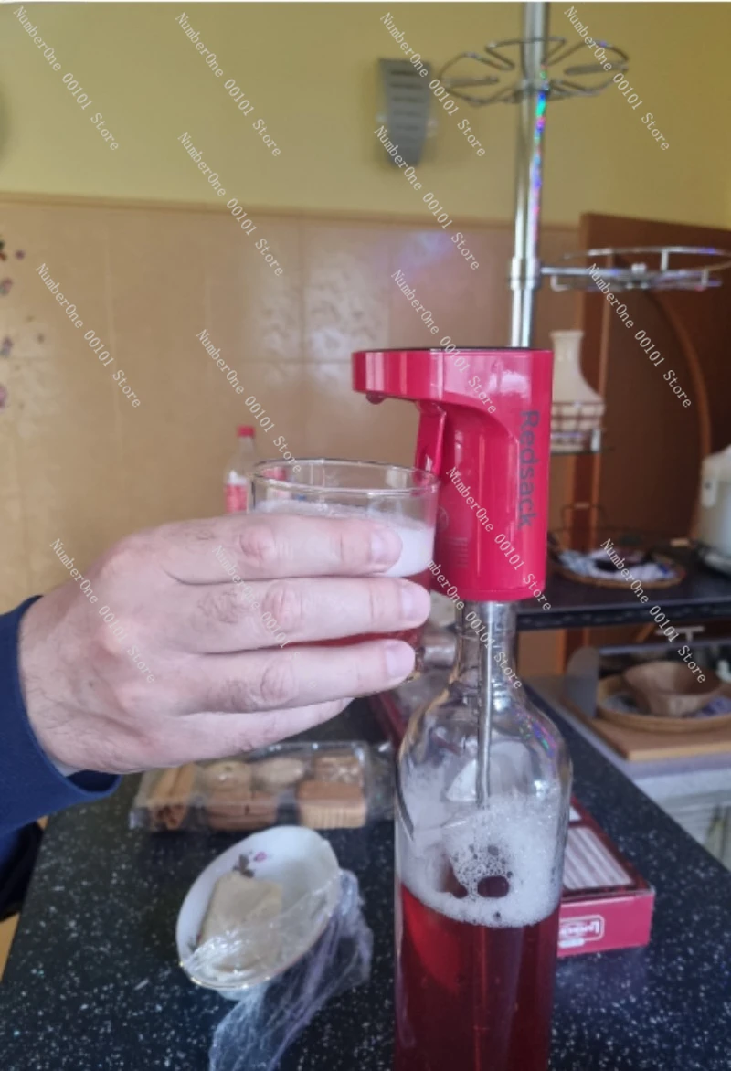 Dispensador automático de bebidas alcohólicas, whisky y otras bebidas, con bomba eléctrica sin contacto.
