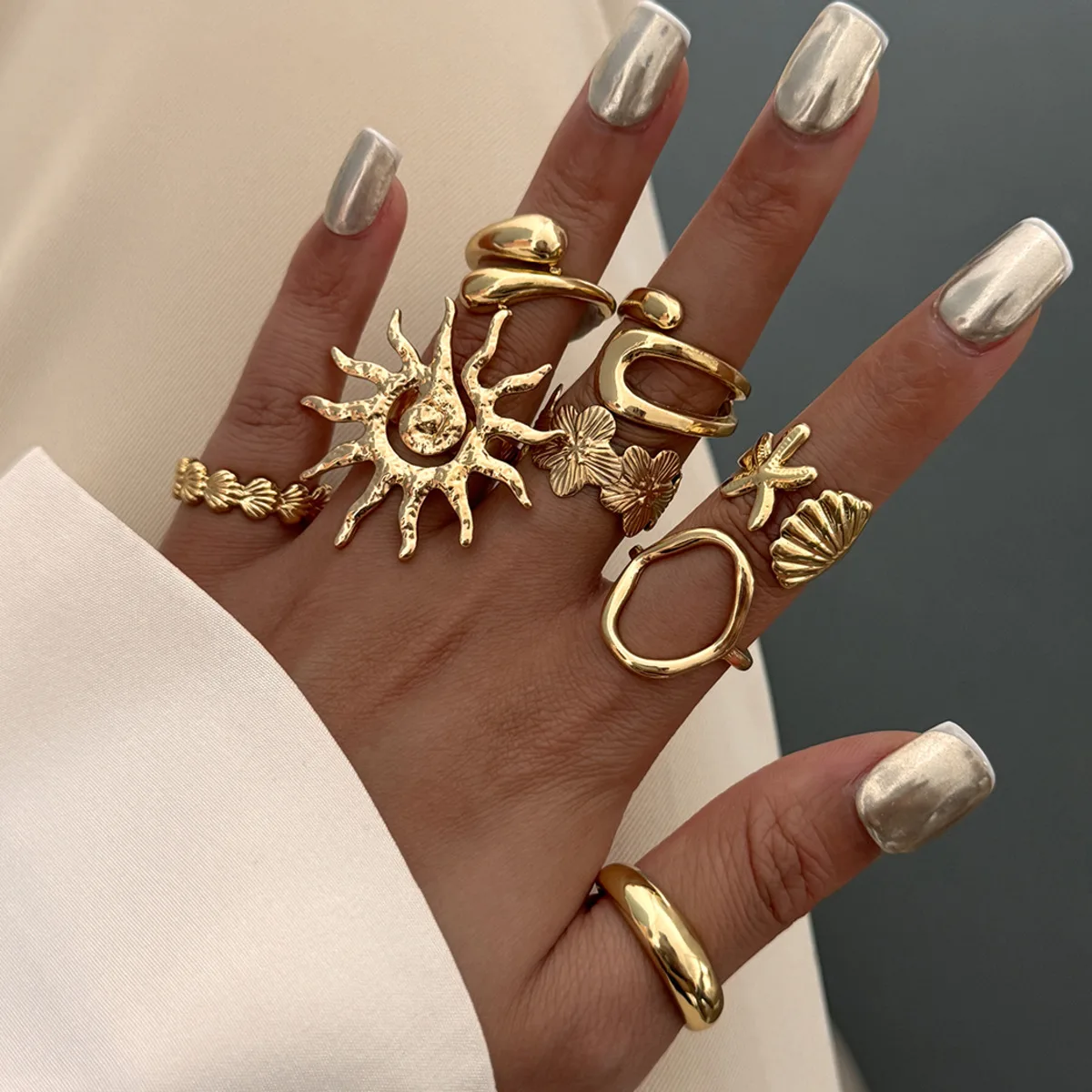 KunJoe 8 Pcs/Set Creative Flower Sun Open Rings for Women Ocean Style Golden Starfish Scallop Adjustable Ring Lady Jewelry Gift