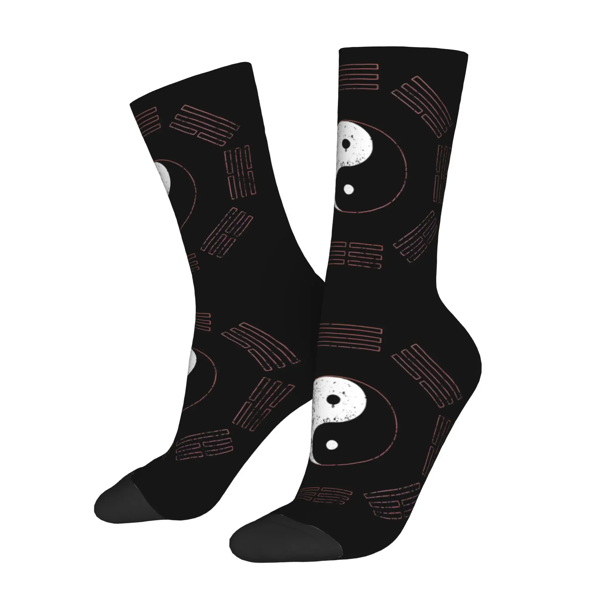 

China TaiChi Yin and Yang Divination Men Cycling Socks All Season Breathable Athletic Crew Socks for Spring Summer Fall Winter
