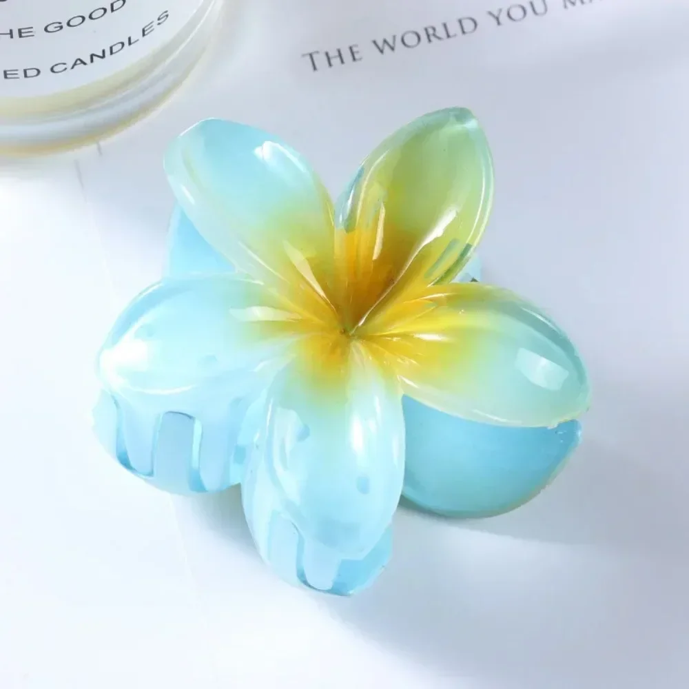 7cm Frangipani Flower Plastic Hair Claw Women Girls Travel Beach Popular Head Catches Flower Hair Clips Hair Accessories Tool