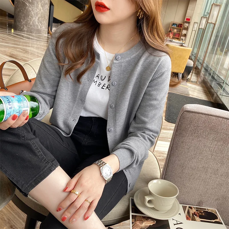 Women 2026 New Spring Autumn Lightweight Cardigan Knit Sweater Coat Loose Long Sleeve Outerwear Top for Ladies Daily Wear