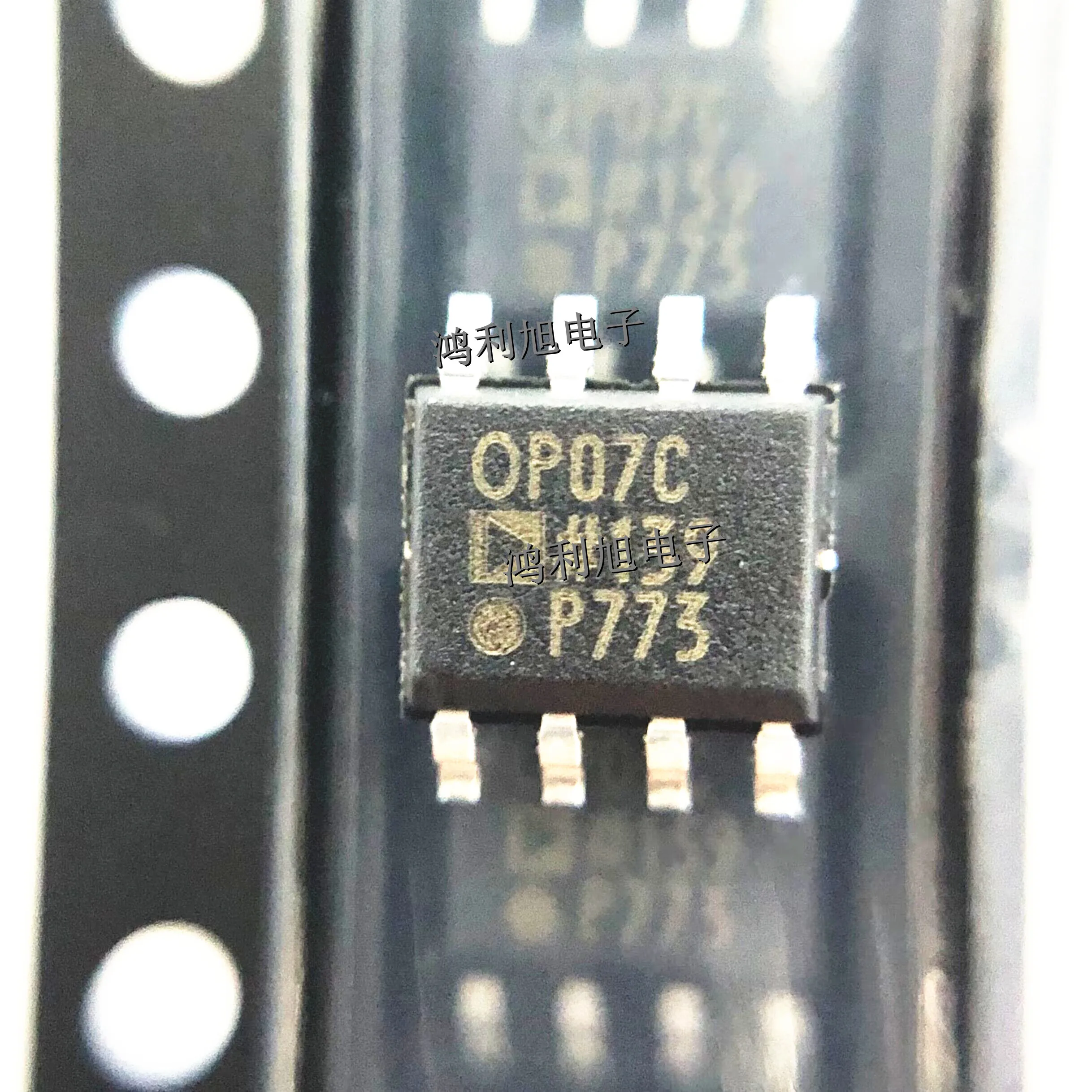 

10 шт./лот OP07CSZ OP07CSZ-REEL7 МАРКИРОВКА OP07C Операционный усилитель с одним низким смещением напряжения ± 18 В 8-контактный SOIC N T/R