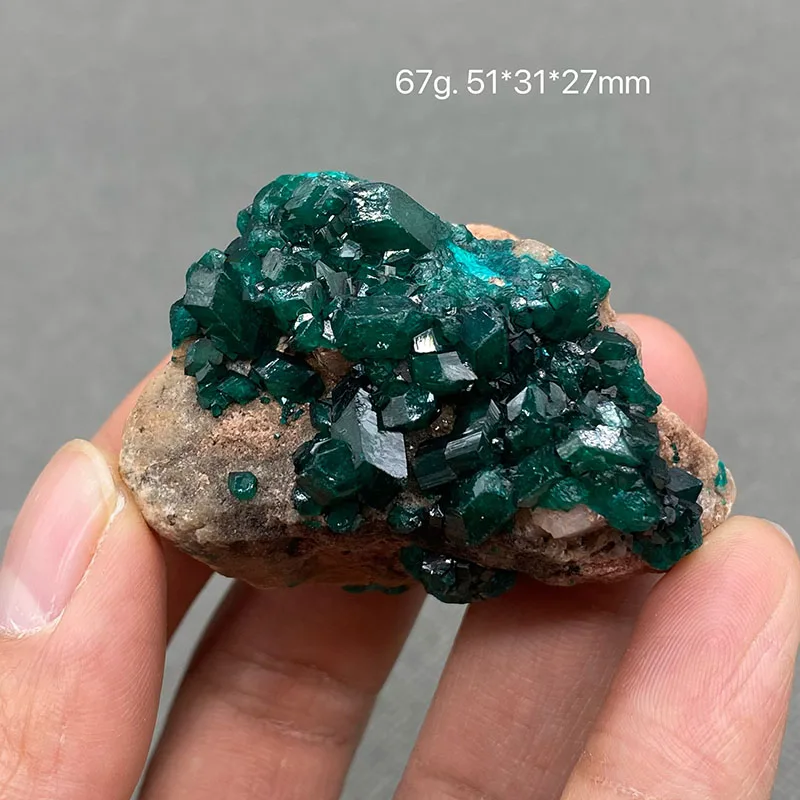 100% Natural Congo green Dioptase Mineral specimen stones and crystals quartz