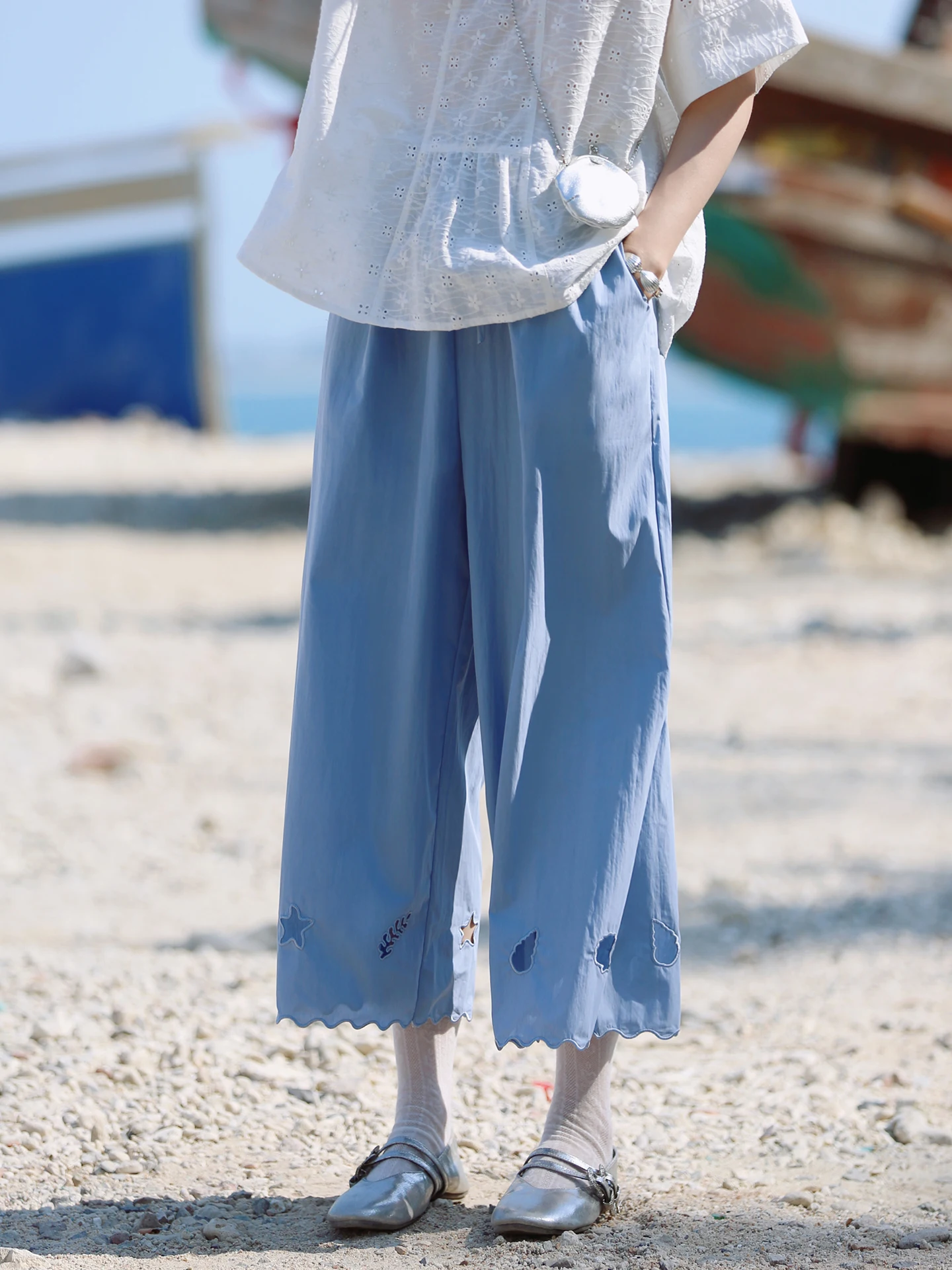 

Hua Ji L072 High Waist Hollow out ell Embroidery Casual Pants Women's Summer New Sle Nine Points Loose Fit Cotton Blend