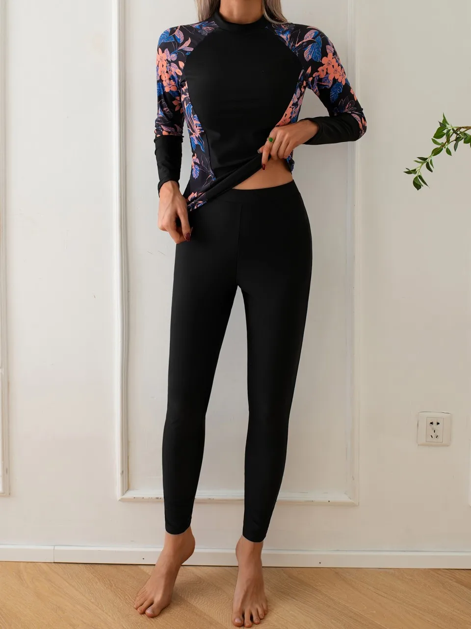 2 Pieces Long Sleeve Printed Swimsuit Women 2025 Surfing Diving Clothes Swimwear Female Beachwear Bathers Bathing Swimming Suit