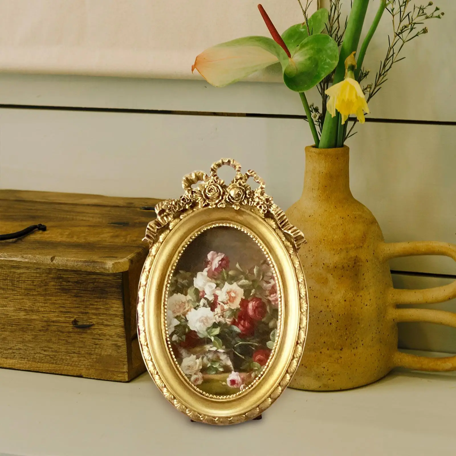 

Resin Photo Frame Photo Random Tabletop Hanging Oval Vintage Picture Frame Gold