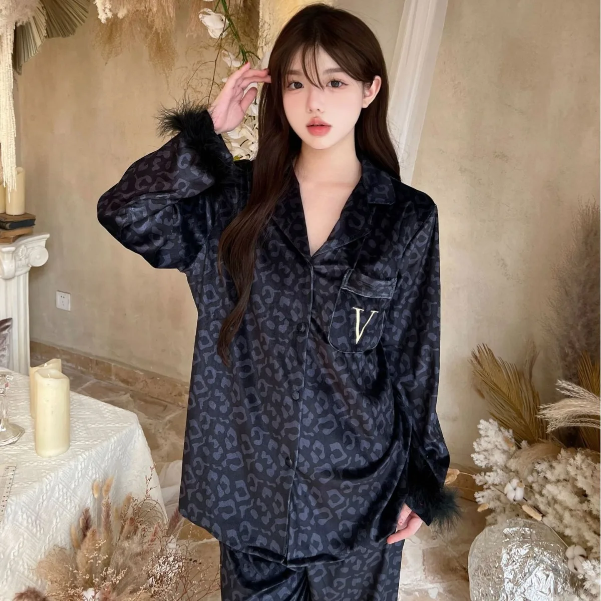 

Long Sleeve 2Pcs Pyjamas Femme Luxury Print Pajamas Silk Satin Sexy Homewear Feather Spring Summer Homewear Girl's Loungewear