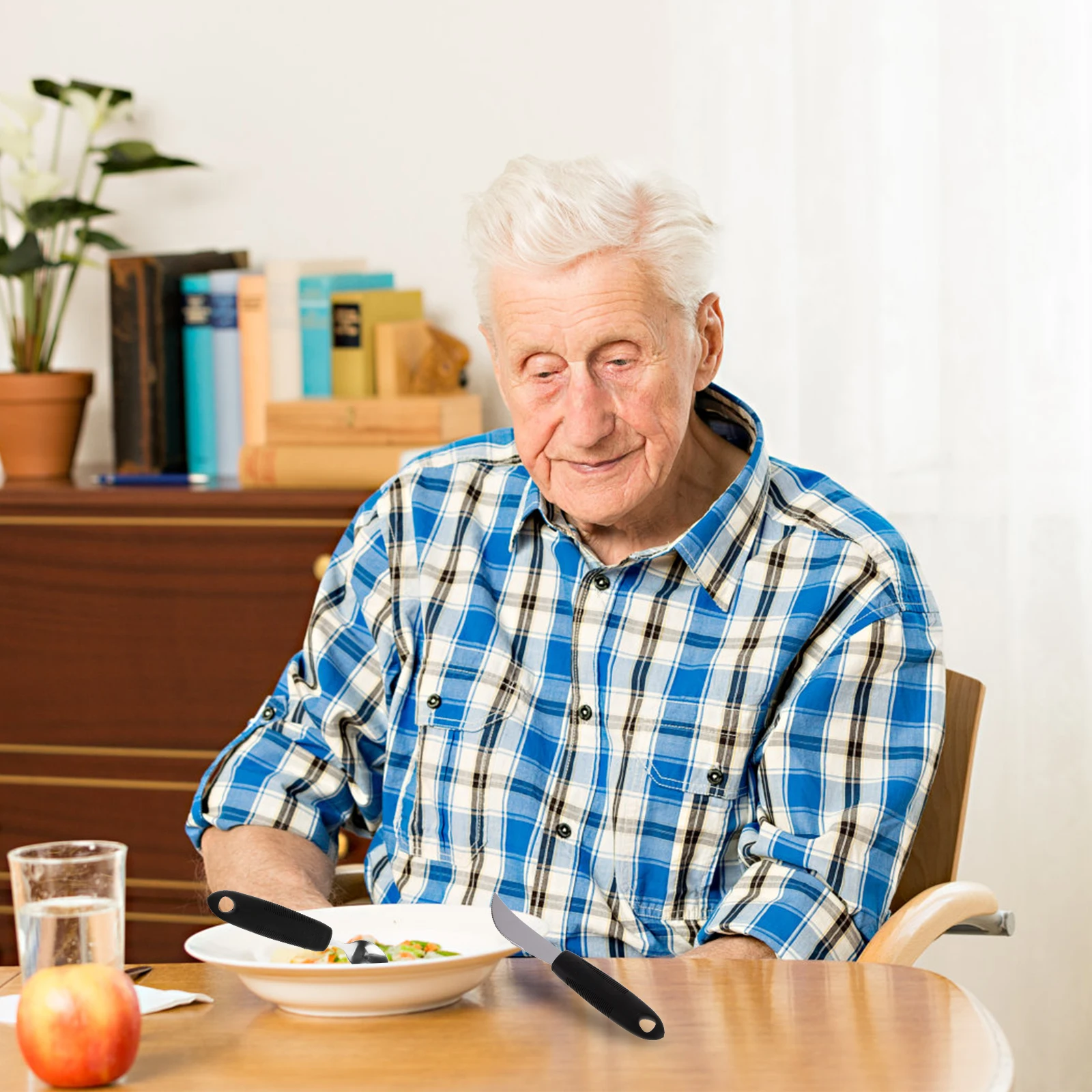 

4Pcs Anti-Shake Cutlery Set Elderly Utensils Weighted Adaptive Tableware Disabled Adult Utensil Set Portable Fork Spoon