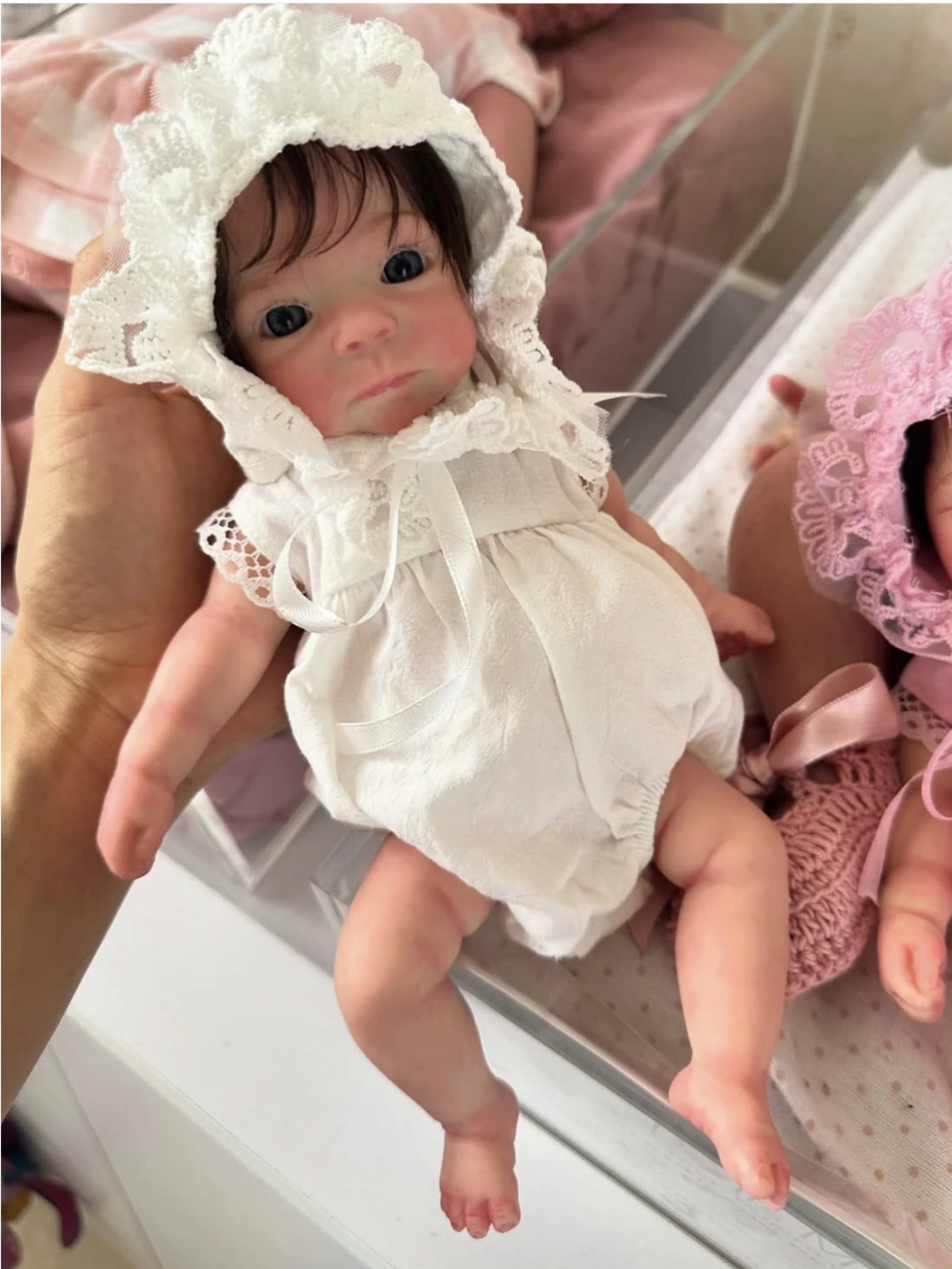 1PC 10 pouces corps complet Silicone bébé fille peint nouveau-né poupée belle à la main Reborn poupée avec des cheveux enracinés pour cadeau de noël