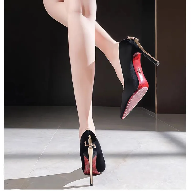designer women shoes luxury scepter golden sword high heels 2026 fashion queen pointed head stiletto high heels zapatos de mujer designer women shoes luxury scepter golden sword high heels 2026 fashion queen pointed head stiletto high heels zapatos de mujer