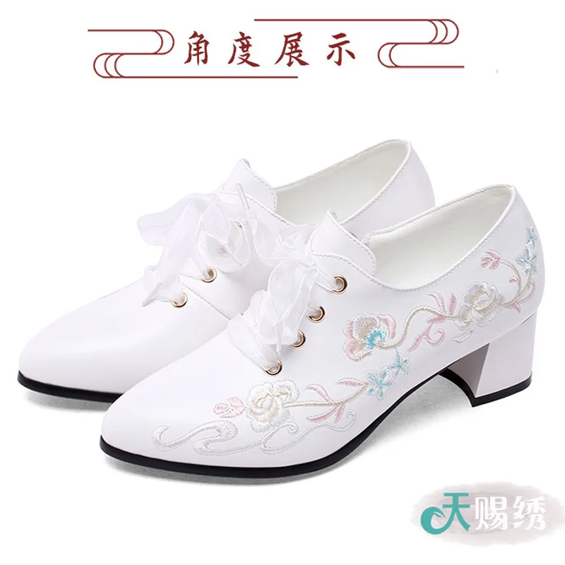 

Women's Shoes 2022 New Short Boots Retro Embroidered High Heel Women Shoes Matching Shoes and Bag Set Dress Shoes