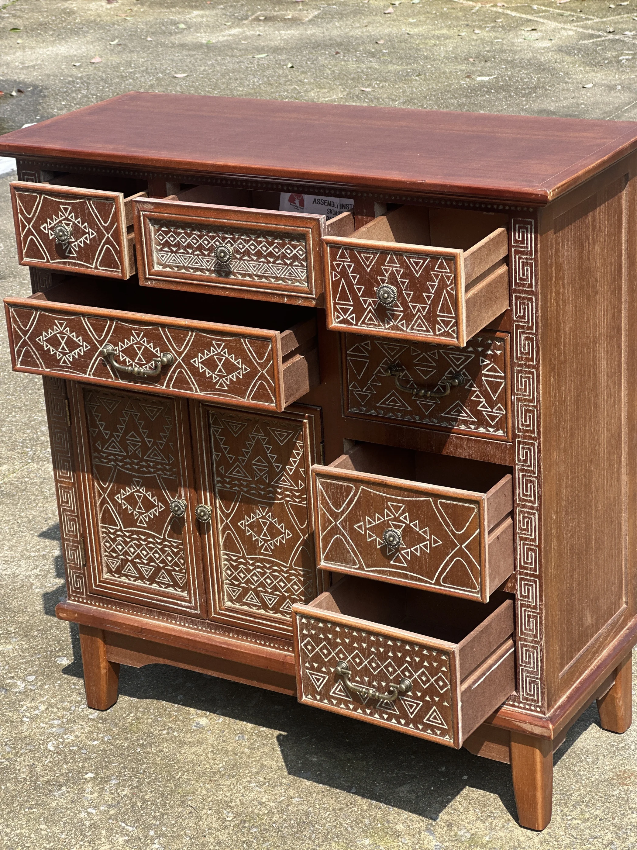 عرض خاص للغاية! تصدير الطلب الأصلي ذو الاسم الكبير، والأثاث المحفور القديم الجديد، وعملية نقش جميلة،