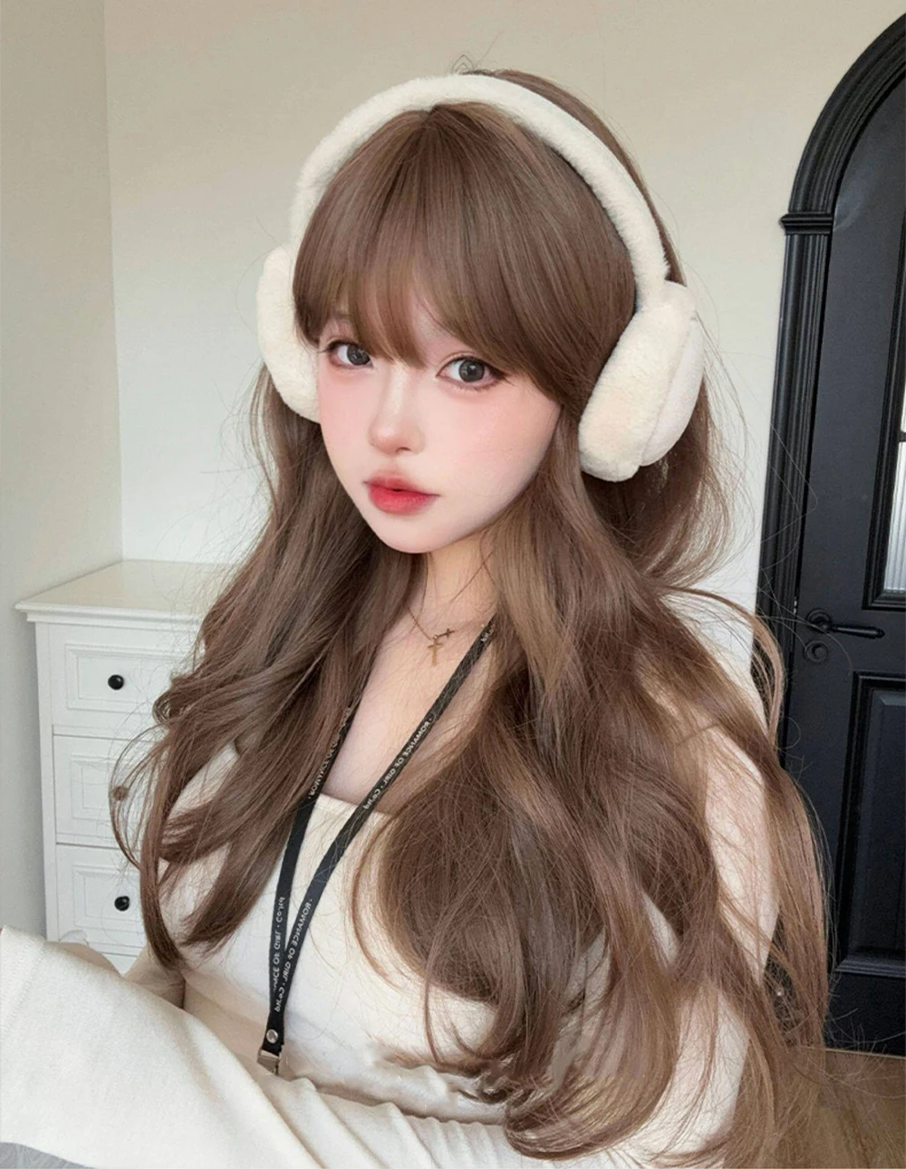 OLACARE 24Inch Golden Light Brown Synthetic Lace Wigs Middle Part Long Wavy Hair For Women Daily Use Heat Resistant