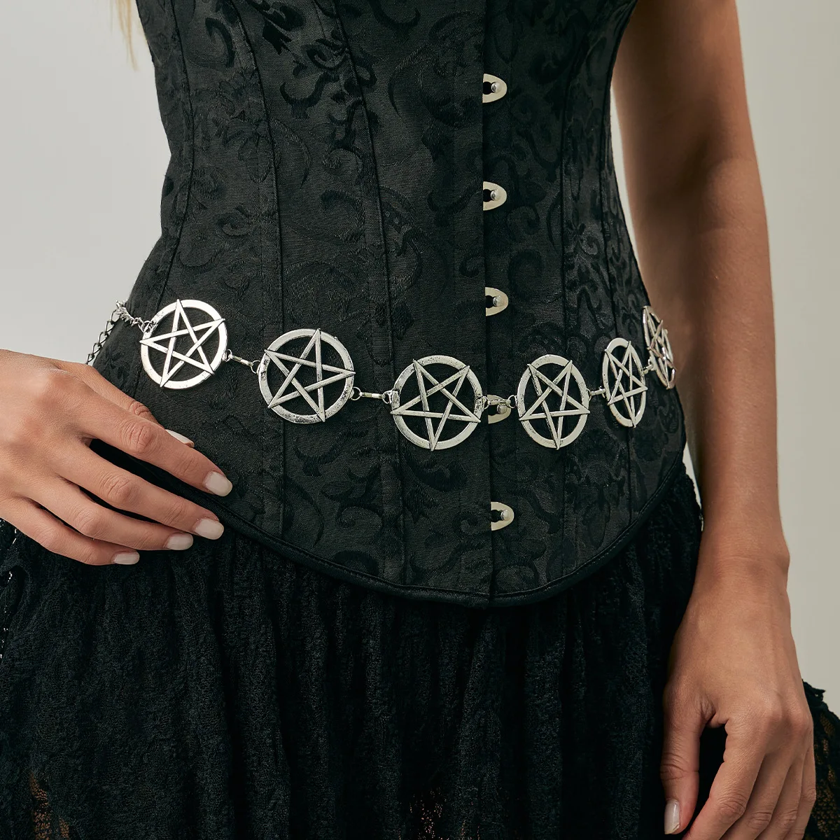 Gothic Style Women's Waist Chain, Pentagram Metal Decoration, Dark Punk Style, Halloween Accessories, Holiday Gifts