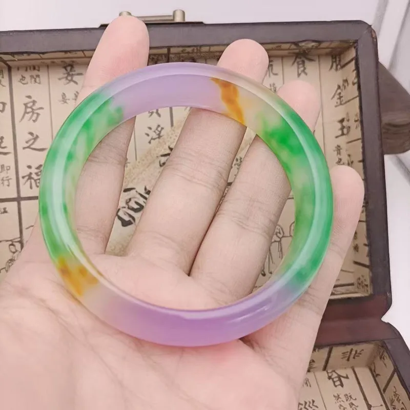 High-quality ice- multicolored , green and half violet, tricolor quartz rock jade bracelet, spring-colored i