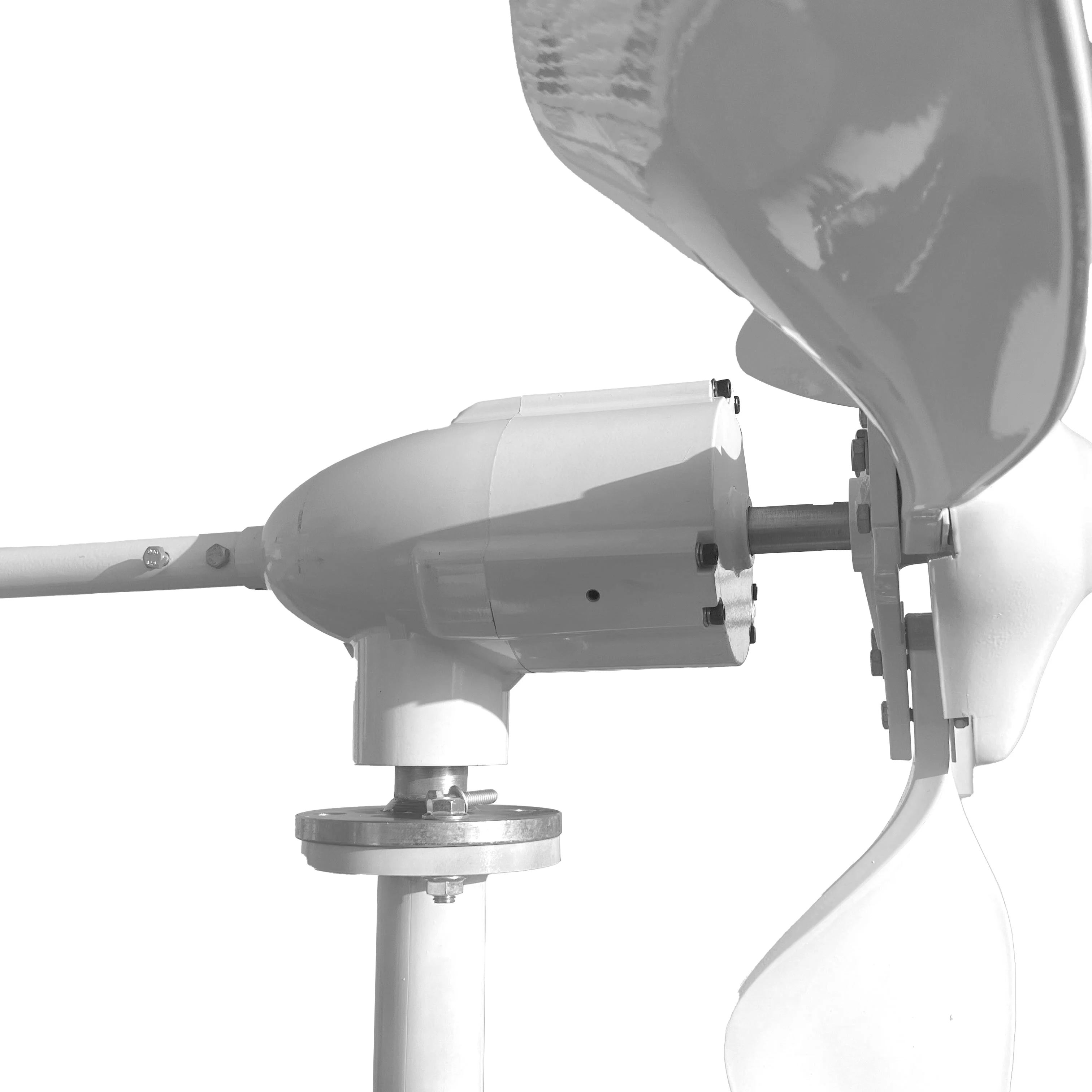 The 10000W 12V-96V wind turbine set can meet the daily household appliance needs such as lighting, television, refrigerator, etc