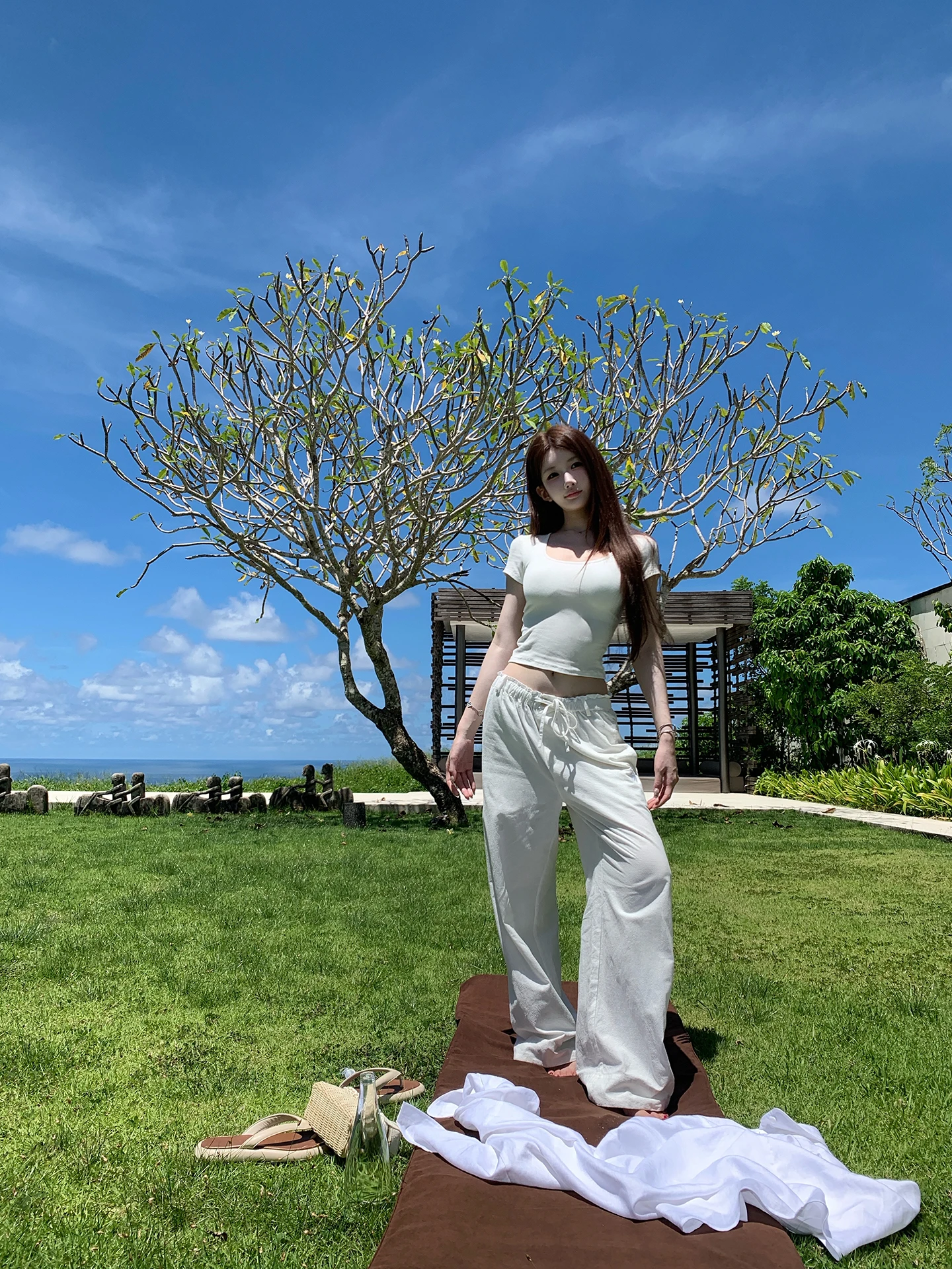 

Bigking Comfortable 100% Cotton Embroidered White Drapey Loose Straight Leg Casual Pants Women's High Waist Wide Leg Pants