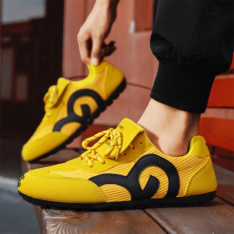 

Мужская обувь Повседневный стиль Кроссовки Немецкие кроссовки Мягкие прогулочные туфли в стиле ретро Студенты Низкие спортивные туфли Мужские кроссовки