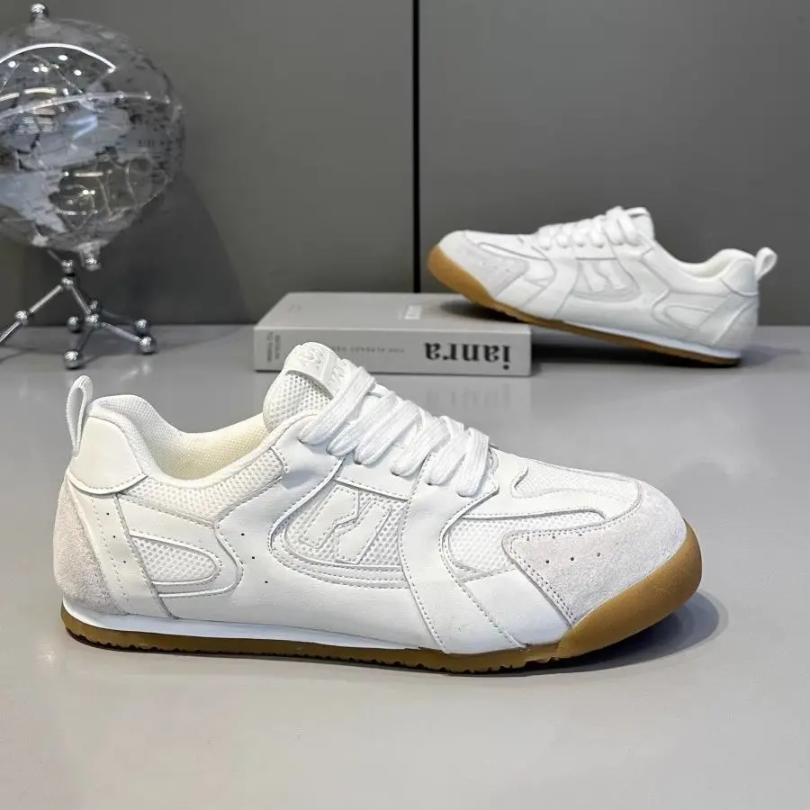 2026 Spring Autumn New Men Retro Gump Shoes Mesh Breathable Soft Sole Casual White Sneakers Fashion Hot Selling Footwear
