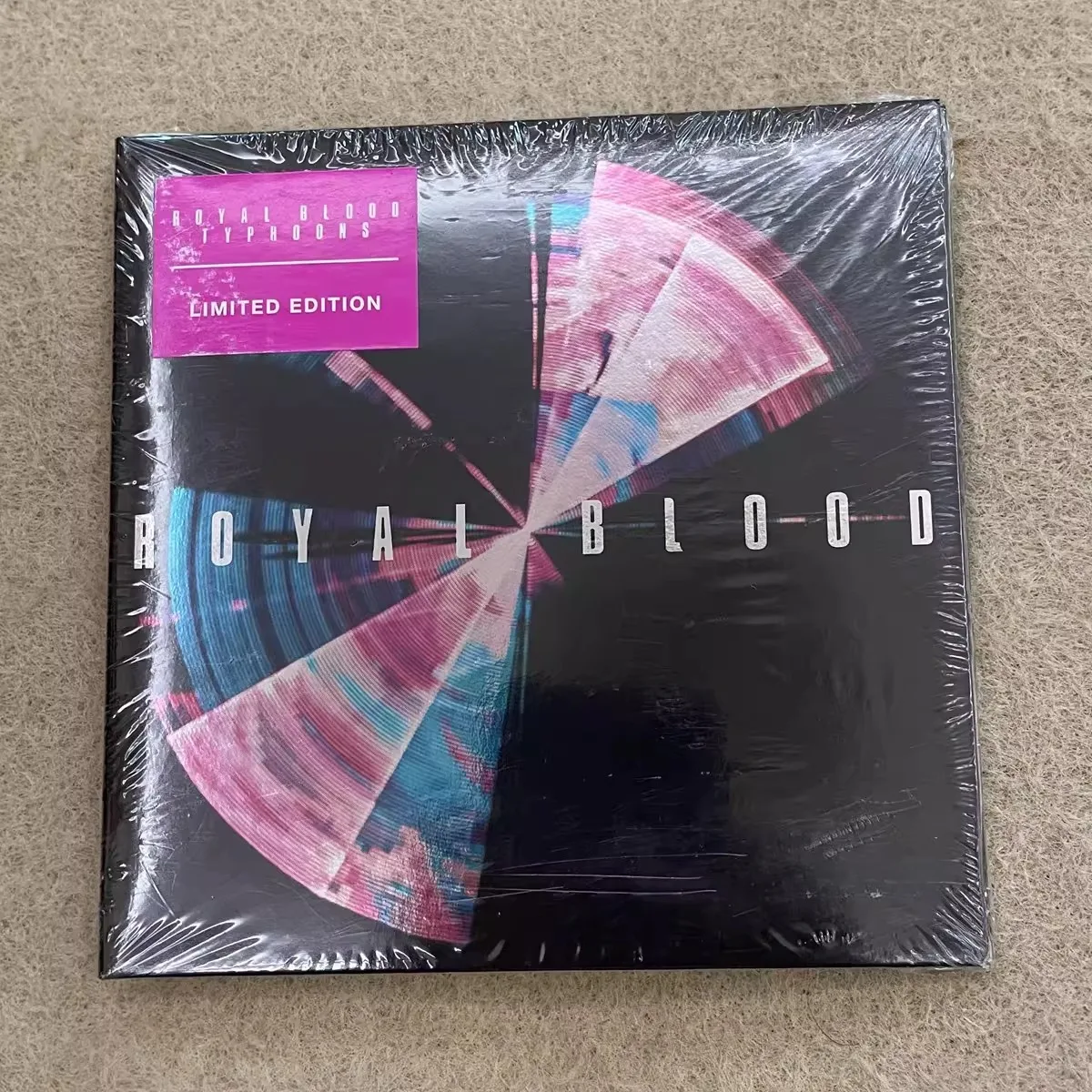 

Royal Blood Typhoons Limited Edition – British Alternative Rock Powerful Bass Rock Progressive Intense Sound Music Collectible
