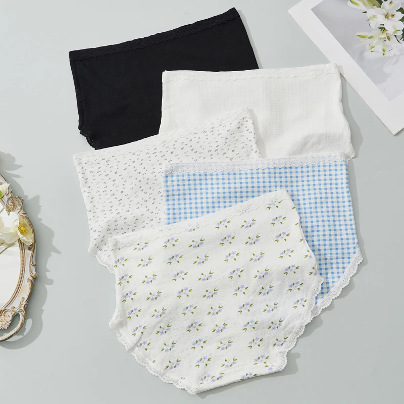 1PC New Arrival Cotton High Waisted Women's Underwear Sexy Women's Briefs Printed with Small Floral Patterns for Young Women
