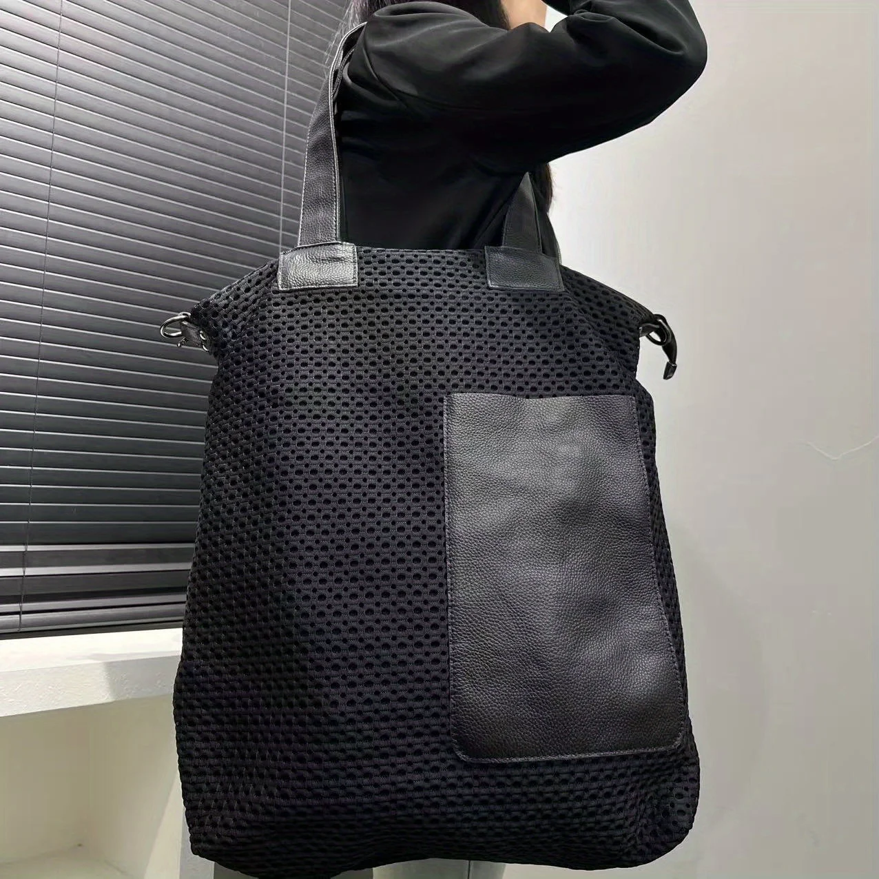 Ladies' fashionable large capa - огляд і ціна Women Bags Polene