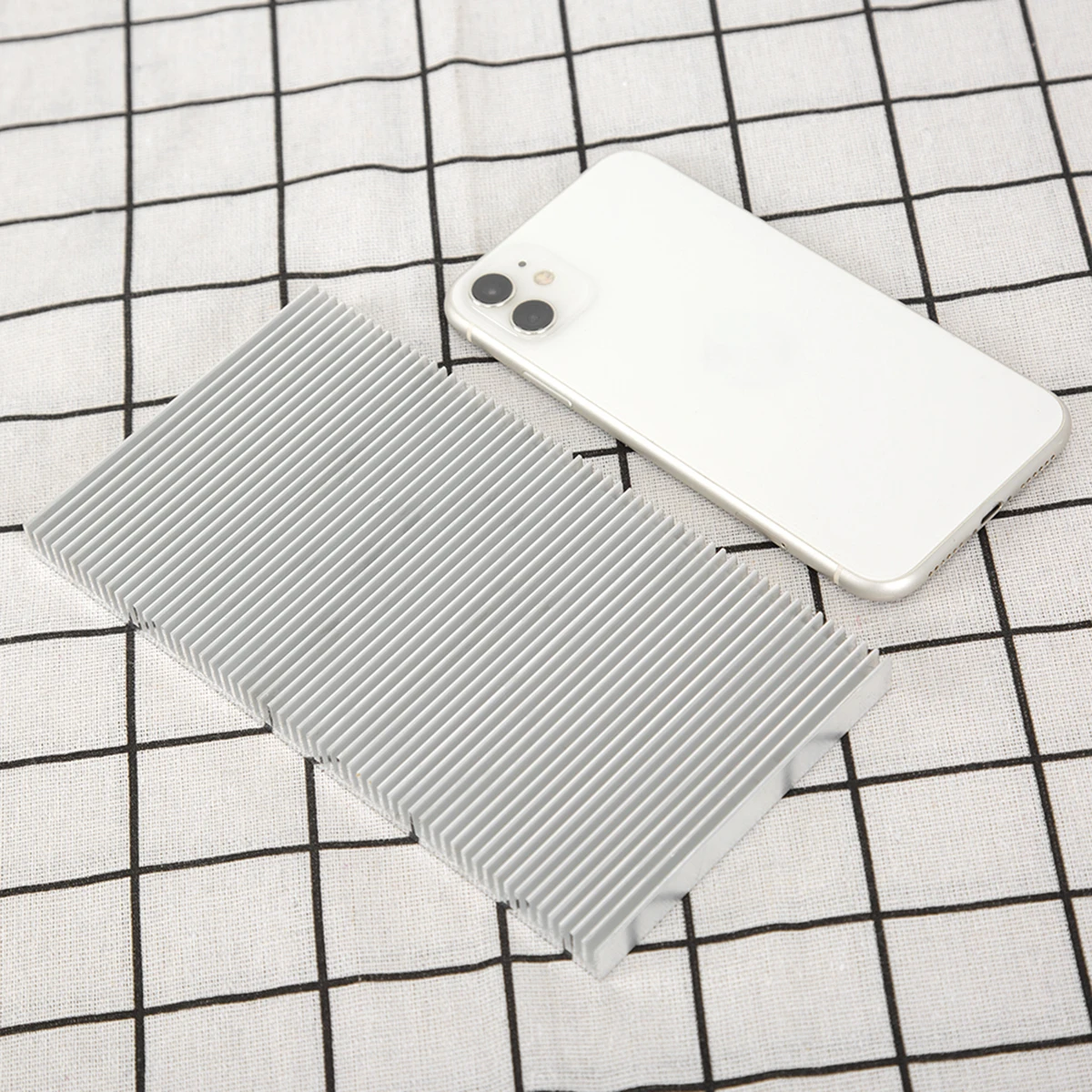 1 قطعة بالوعة الحرارة الألومنيوم 100 × 186 × 12 مللي متر عالية الكثافة الأسنان لوحة تبديد الحرارة مكونات إلكترونية