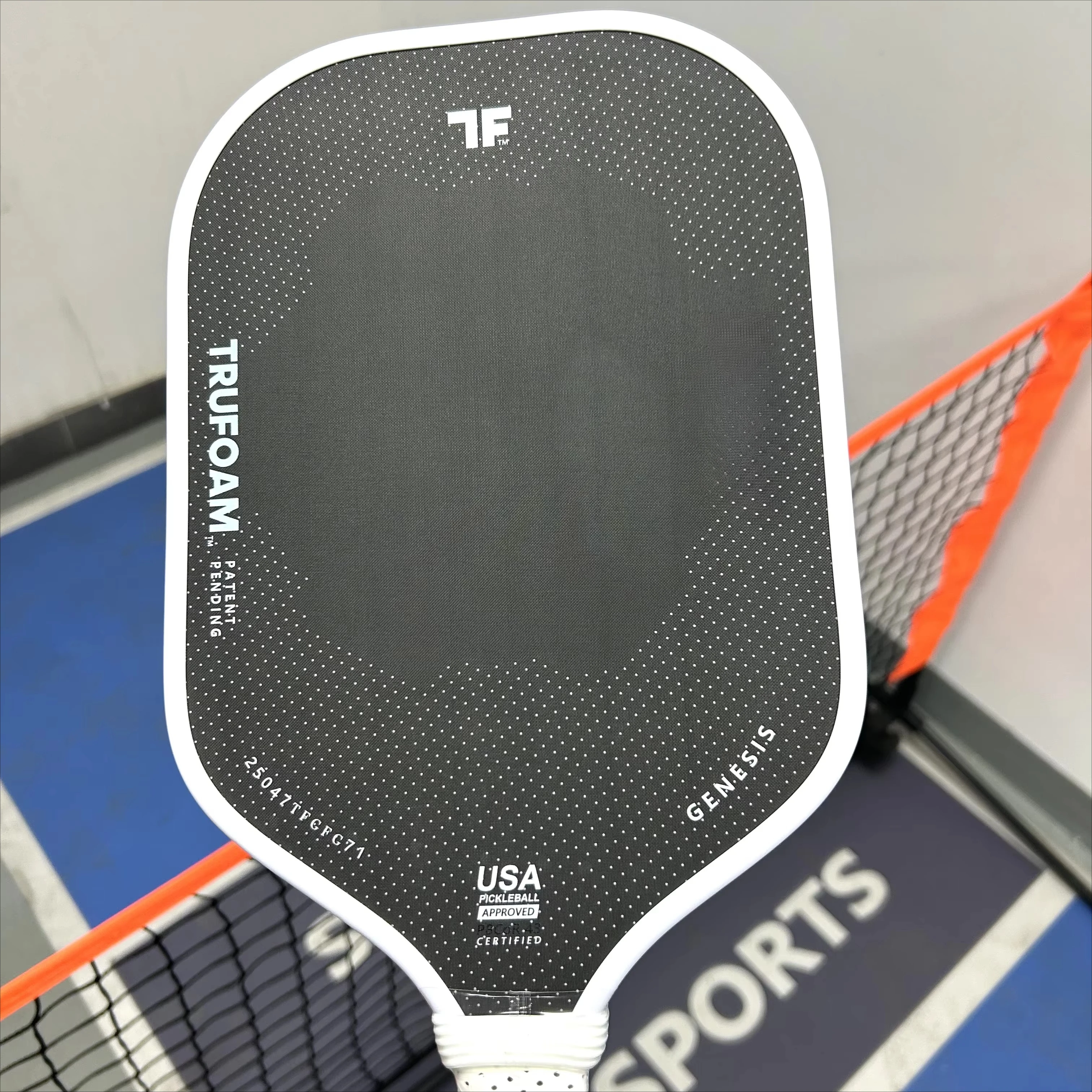 

USAPA Certified Professional Kimchi Paddle 16mm Carbon Fiber, High Density Foam Core, Suitable for Outdoor Sports