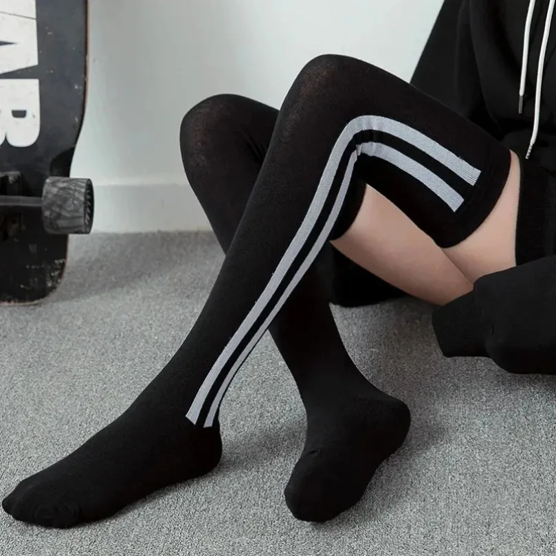 Long Over Above Knee Socks Womens Ladies Girls Black White Cosplay female Striped Thigh High Stockings Lolita Harajuku Y2k 2024