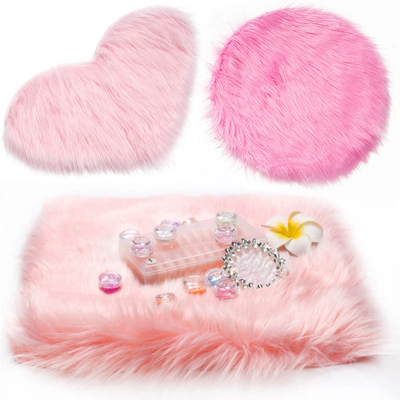 Soft Fur Hand Rest Nail Art Table Mat Heart Round Square Plush Pillow Pad Salon Manicure Practice Cushion Washable Photo Prop