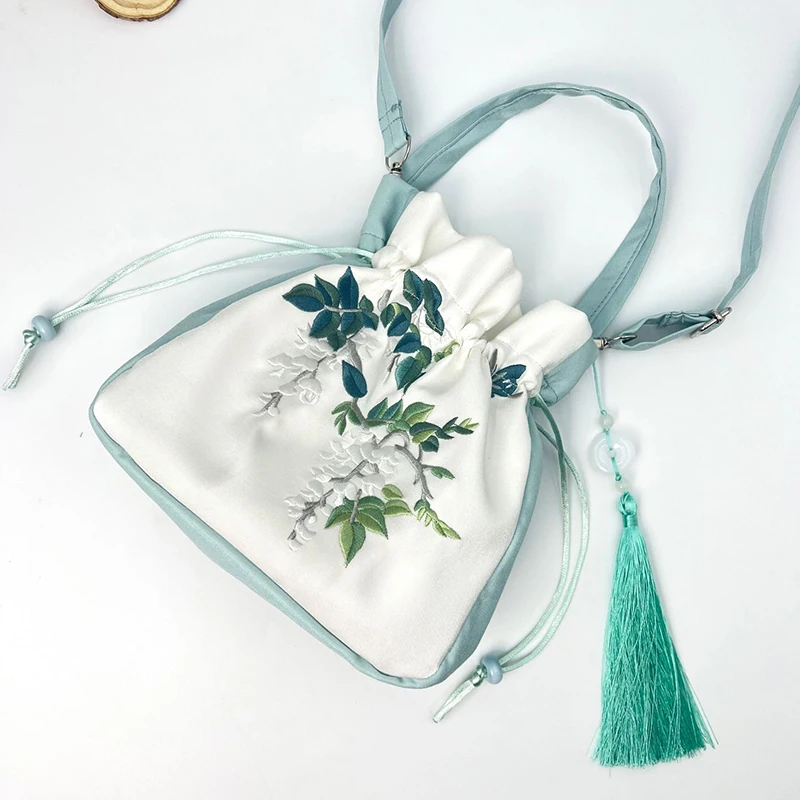 Bolso pequeño de estilo chino, bolsa literaria Vintage con bordado de flores, Hanfu, bandolera antigua con cordón