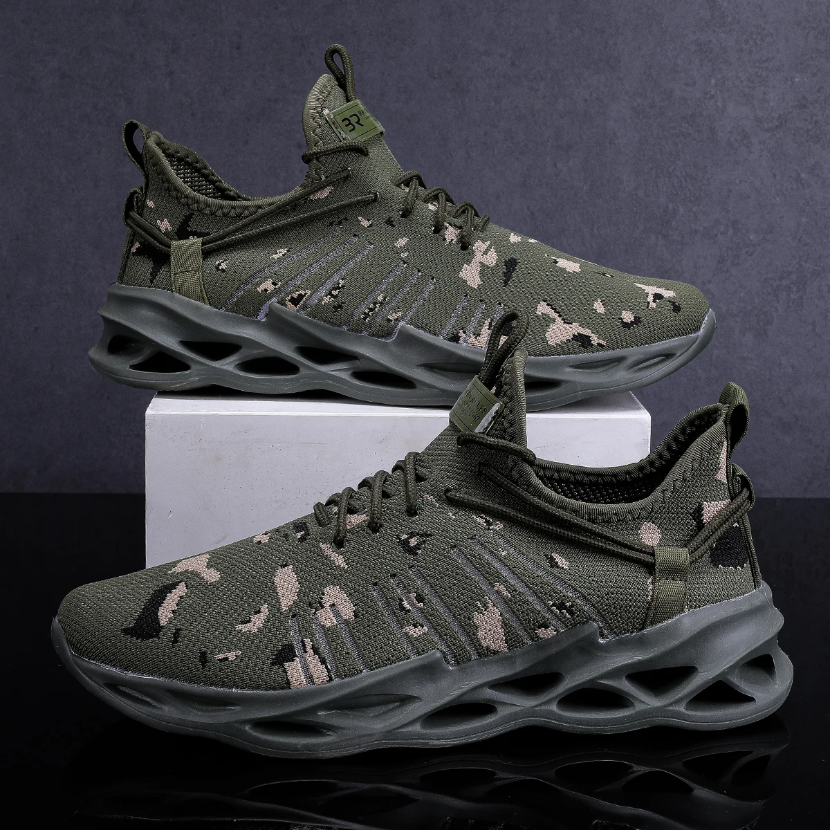 YRZL baskets pour hommes chaussures de course respirantes homme chaussures de marche confortables femmes sport confort extérieur espadrilles décontractées