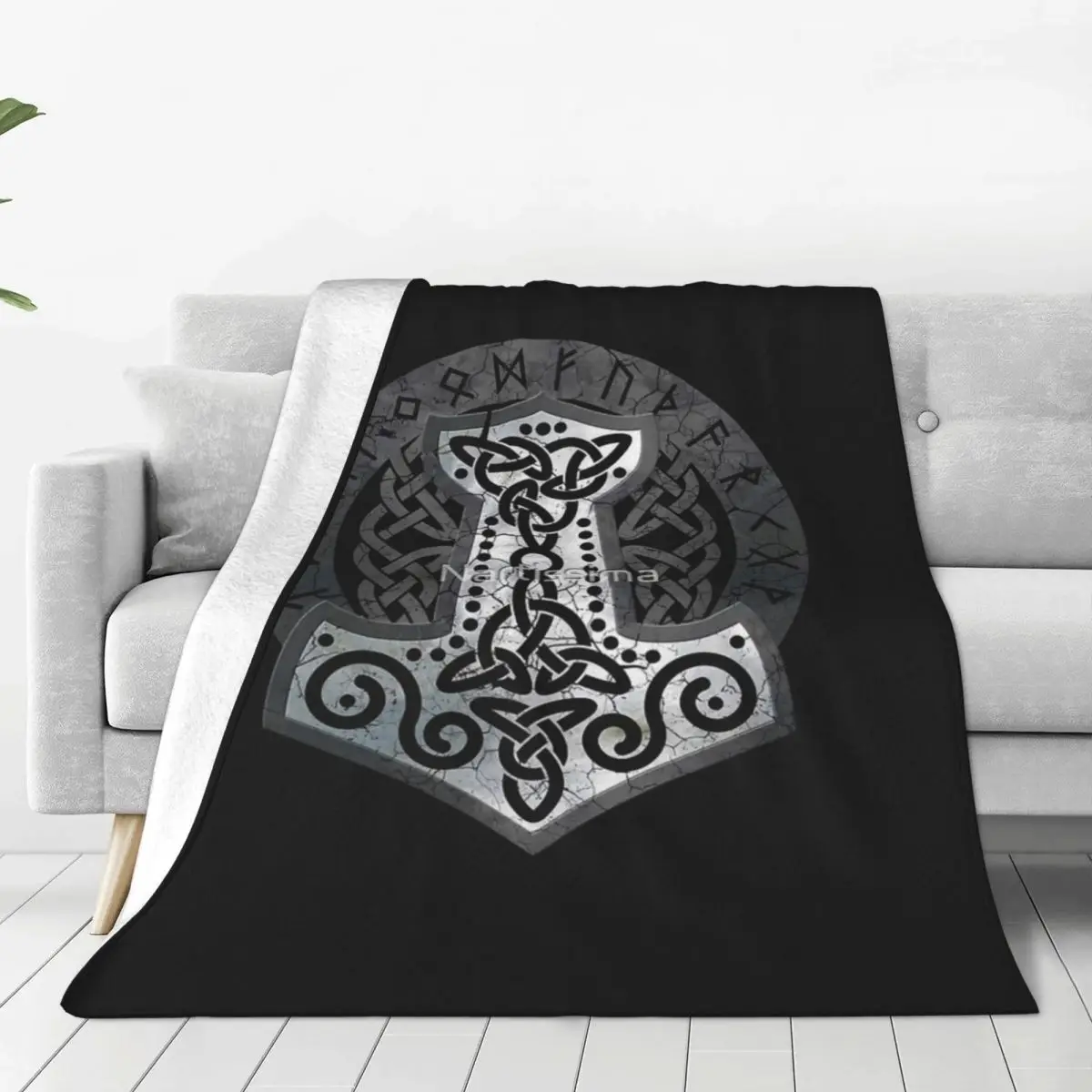 Mjolnir - The Hammer Of Thor Four Seasons Universal Blanket Campsites Can Be Laid Father's Day Gift