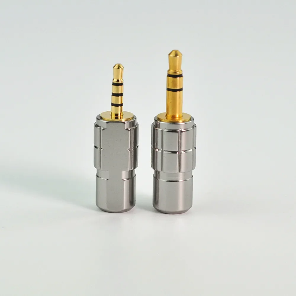 Mini Gold-Plated 3.5mm to 2.5mm Balance Plug Alloy Carved Stereo Headset Adapter Plug for Audio Equipment