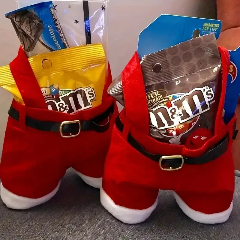 6 قطع من أكياس هدايا عيد الميلاد المصنوعة من القماش الأحمر غير المنسوج مع شورت سانتا كلوز بتصميم ديكورات تغليف هدايا العيد #1