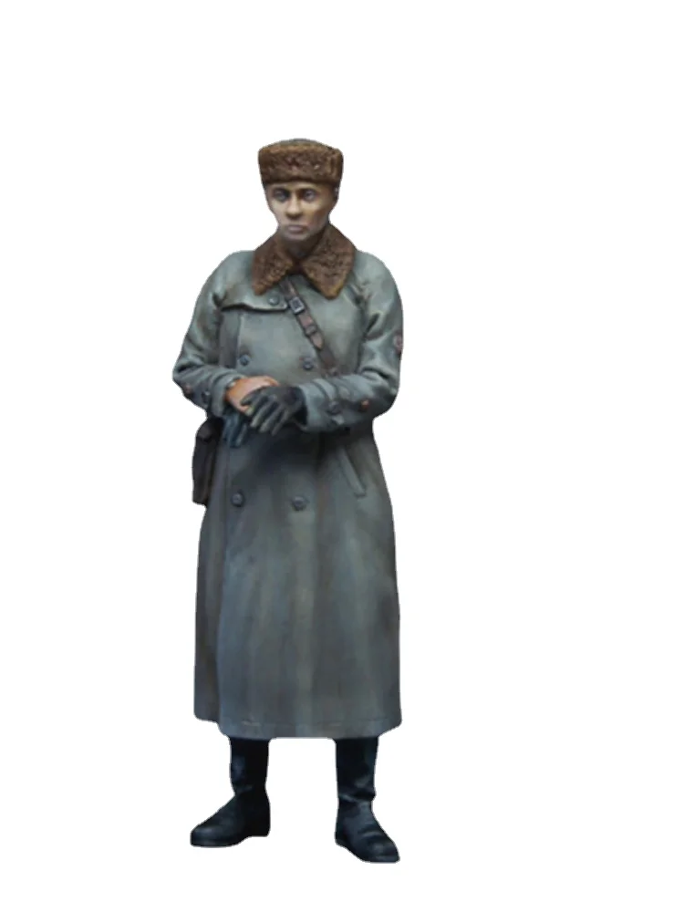 1/35  Resin Figure Model Kit II Major, NKVD (State Security), Winter  Figurine 1-Person Unassembled and Unpainted Miniature