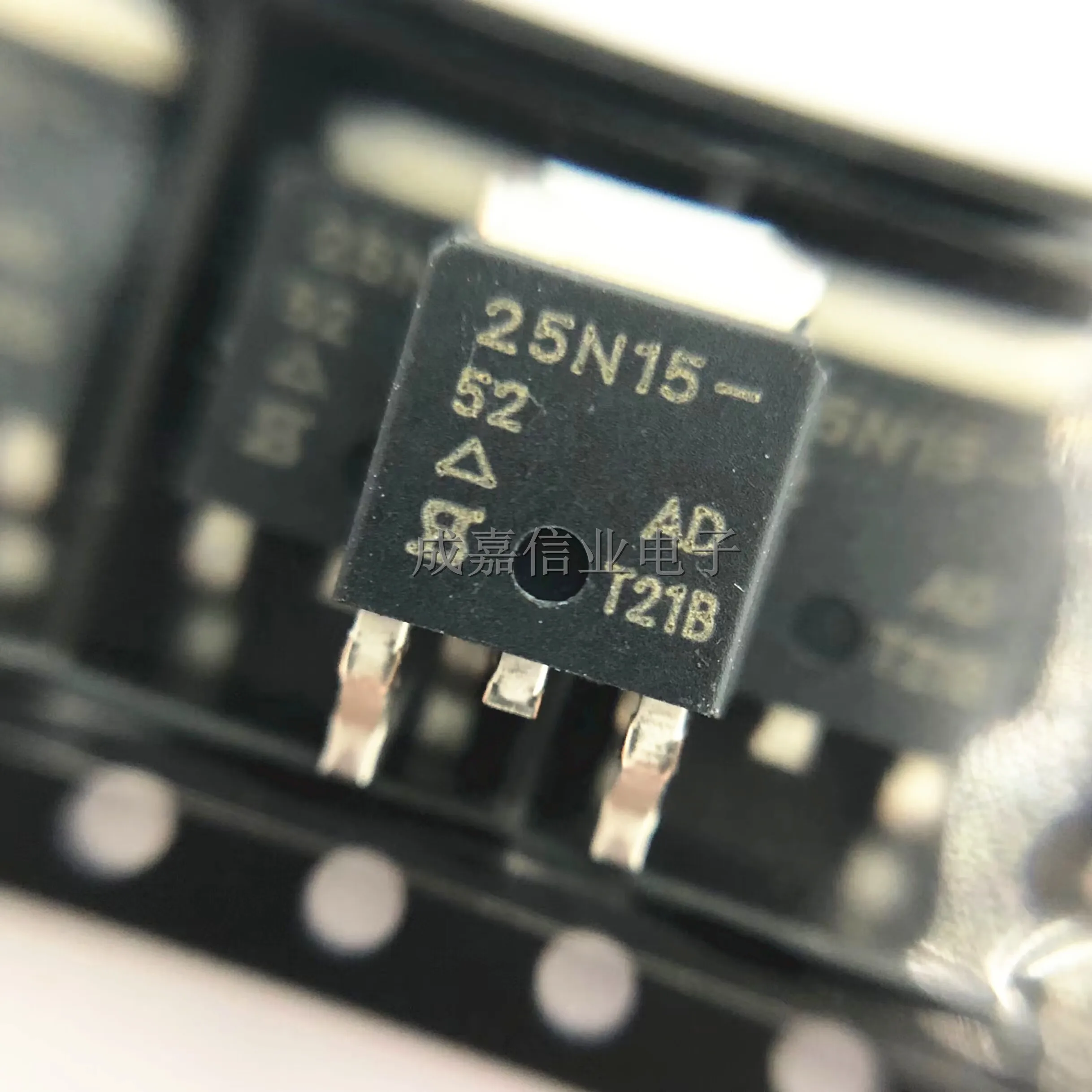 Imagem -05 - Mosfet 150v 25a 136w 52mohm @ 10v Temperatura de Funcionamento:- 55 C-+ 175 c 10 Peças Lote Sud25n1552-e3 To2523 25n15-52