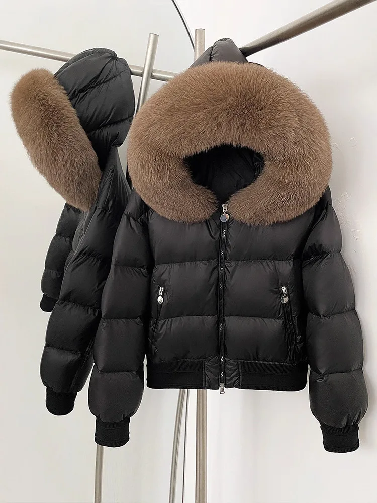 ZMEENNA المرأة أسفل سترة منتفخة هود حقيقية الفراء تقليم معطف الشتاء القصير الدافئة مبطن أبلى مع الأصفاد مضلع ZM3827